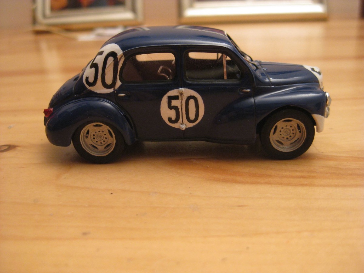 Renault Cv Le Mans Heller Maquettes Ou Kits Monter Mod Lisme Et Mod Les