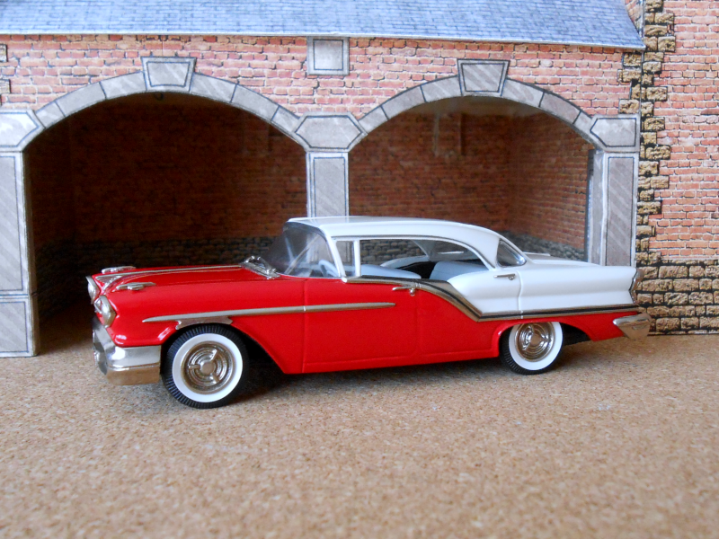 1957 Oldsmobile Super 88 Holiday 4 Door Brooklin Models 01png