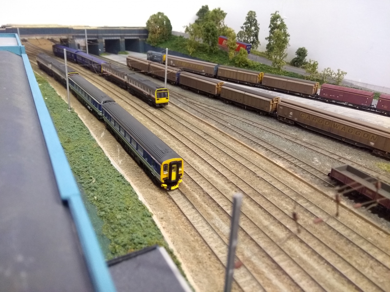 Dallam Sidings (Warrington) - N Gauge WCML 2001 Macclesfield Show 20th ...